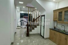 Bán nhà sát chợ hà đông 30m2, 3 tầng, 2.7 tỷ, đường ô tô thẳng tắp