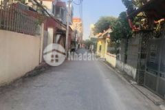 Cần bán gấp ngay 47m2 đất ven đô xóm 1 đông dư, gần ngay dưới chân cầu thanh trì.