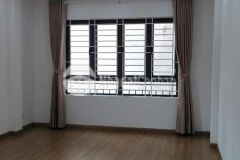 Bán gấp nhà trần duy hưng 50m 4 tầng chỉ 5,3 tỷ. kinh doanh đa dạng