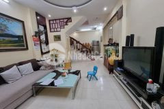 Nhà đại la, hai bà trưng, ô tô 20m, 45m2, 5 tầng, giá nhỉnh 4 tỷ.