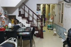 Bán nhà tây sơn, 40m x 4 tầng, lô góc, ngõ rộng, vài bước ra phố, 3.6 tỷ.