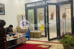 Bán nhà 83 hai bà trưng, 45m, ô tô 20m, giá 4.8 tỷ.