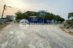 Cần bán 5300m2 đất thổ cư 2 mt đường tại thới tam thôn hocmon. gía 33trm2