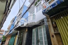 Bán gấp nhà hxh víp hẻm 30 lâm văn bền. 2 tầng. sd 50m2. p tân kiểng. quận 7