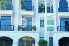 Cần bán nhà ở ven sông ngay trung tâm tp. tân an