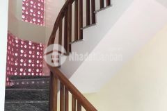 Nhà bán gấp bát khối long biên 34m 6t 2xtỷ căn góc nội thất xịn ở ngay