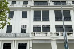Cần chuyển nhượng gấp căn shophouse 140m2 đại lộ châu âu vinhomes giá cực tốt