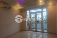 Mặt tiền đường trần xuân soạn quận 7 chưa đến 170trm2