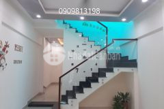 Q8 4t 2pn đẹp khép kín shr giao ngay.