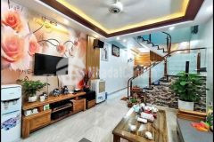 Trần thái tông,cầu giấy 40m lô góc ngõ thông gần phố hơn 3 tỷ