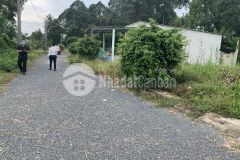 Bán đất đường nhựa 4m cách quốc lộ 1a 700m chỉ 456tr