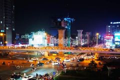 Bán nhà mặt phố lớn đống đa,vỉa hè 6m vị trí đẹp,thu nhập 360 triệuth. 55m x 5 tầng gía 16.7 tỷ