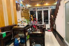 Hàng xóm ba đình. nhà đẹp đống đa lô góc ô tô qua 50m2 5 tầng 5.5 tỷ.