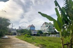 Bán đất hẻm 5m xã vĩnh trung cách 2310 chỉ 100m. giá 1 tỷ 250 triệu.