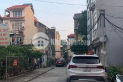 Cần bán gấp đất phân lô phố việt hưng 50m2 giá 4.7 tỷ