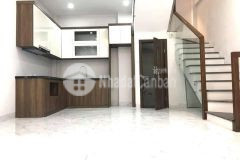 Bán nhà đại la, 40m25 tầng, 5 tỷ, ngõ nông