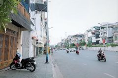 Bán nhà phố hồ tây, mặt phố nghi tàm. vỉa hè, ô tô, kd. 110m2 x mt7m x 5t 25 tỷ