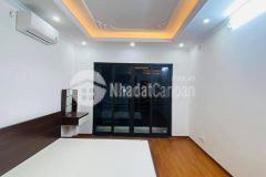 Bán nhà gốc đề lô góc sát phố 36m2 mt 4m trước nhà hơn 3m chỉ 3,6 tỷ.