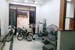 Bán gấp nhà đẹp gần phố quan nhân 33m2 5 tầng giá bán 3.45 tỷ. lh 0979.017.523