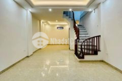 Bán nhà mới đẹp ở ngay kim ngưu. 42m, 4 tầng. nhỉnh 3 tỷ.