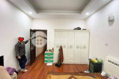 Bán nhà ngõ quỳnh,ôt 16 chỗ đỗ cổng,38mx4t, mt 4.2m,giá 3.5tỷ ảnh thật