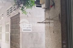 Nhà cần bán khu trung tâm quận 10, hẻm thông thoáng, an ninh tốt, cách đường 32 10m