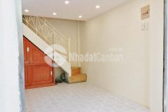 Hot nhỉnh 2 tỷ có nhà lương định của 4 tầng, mt 3.5m, ngõ nông, ở ngay.