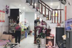 Mặt tiền giáp quận 10 cạnh cư xá bắc hải 33m2 giá như quỷ