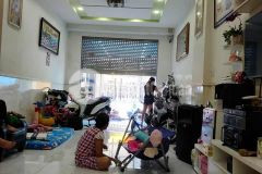 Bán gấp nhà mặt tiền âu cơ tân bình 4 tầng gần 100m2 giá 15 tỷ hơn