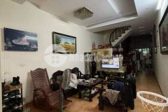 Bán nhà đường phạm văn đồng, nhà đẹp ở ngay, gần đường lớn, 35m2 giá 3.3 tỷ