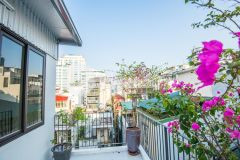 Cho thuê căn hộ dịch vụ studio tại linh lang,1 ngủ đủ đồ giá 15 triệu