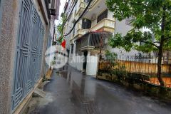 Bán nhà nguyễn văn cừ, long biên, lô góc, ô tô vào nhà, 45m2, giá 5.98 tỷ