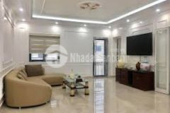 Nhà bán hẻm xe hơi xóm đất, quận 11, 61.5 m2, giá rẻ