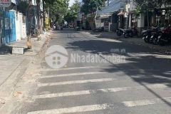 Bán nhà 3 tầng mặt tiền đường lê đại hành ngay khu bàn cờ,tttp nha trang. giá 6,8 tỷ