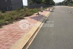 Kẹt tiền cần bán gấp lô đất mặt tiền dt741, đối diện giáo xứ nước vàng, phú giáo, bình dương