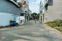 Bán lô đất đẹp kề hoa viên đường 102 thông 160, tặng bv thiết kế tăng nhơn phú a, dt 101m25.17tỷ.