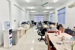 Cho thuê văn phòng 100m2 tại lê văn lương hoàng ngân. giá thuê 13 triệutháng