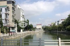 Bán nhà phố ngọc thụy long biên đất vượng gần hồ ô tô cách nhà 10m giá cực hiếm.