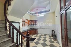 Bán nhà của ca sỹ tại đường hoàng mai, quận hoàng mai hà nộ. to đẹp,rộng, mới, gá tốt.