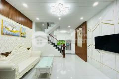 Chỉ 11.9 tỷ có mặt tiền kinh doanh trường chinh 74m2.