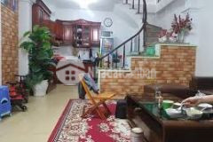 Ngọc trì long biên nhà đẹp ở ngay lô góc ngõ nông gara ô tô gần phố 71m2 mt4m chỉ 4.85 tỷ.