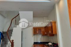 Hiếm nhà ở giá tốt cầu giấy gần mặt phố 5 tầng, mặt tiền rộng chỉ nhỉnh 3 tỷ