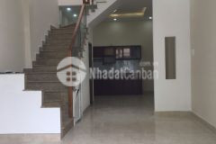 Cần bán gấp gấp nhà 1 trệt 1 lầu, hẻm 41, đường gò cát, phú hữu, quận 9, dt 51m23.6 tỷ.