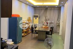 Cần bán nhà gấp vương thừa vũ giá rẻ.