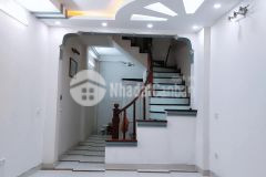 Bán nhà đường giáp bát 42m2 5 tầng 4.7 tỷ