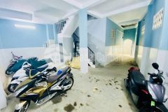 Chủ ngộp bank bán căn 5 tầng đang làm chdv thu về 75 triệu 1 tháng quận bình thạnh ngay nguyễn kiệm