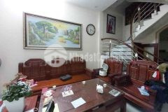 Bán nhà phố vĩnh hưng lô góc 2 thoáng, nhà đầy đủ công năng 31m2 x 2t, giá 1 tỷ 800.