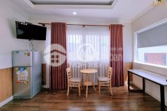 Căn hộ full nội thất phũ gỗ sang trọng, bancol, quận 10, chỉ từ 5 triệu