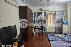 Bán nhà tôn thất tùng 62m2mt6m. lô góc 9 phòng 5.4 tỷ.