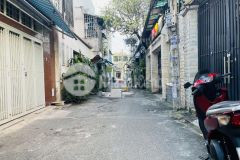 Kêt tiền bán gấp nhà 4 tầng tân kỳ tân quý gần big c chỉ 6.5 tỷ.